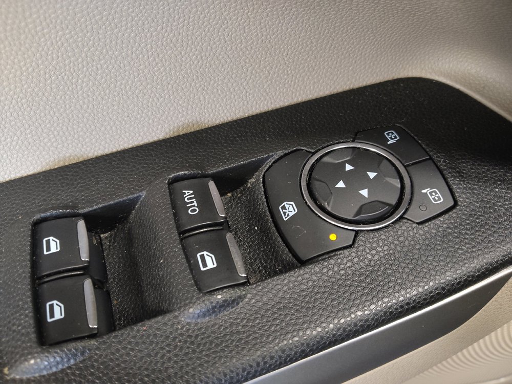 Used 2021 Ford EcoSport S FWD image 27