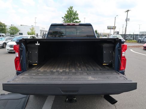Used 2022 Chevrolet Silverado 2500 LTZ w/ LTZ Plus Package AWD/4WD image 36