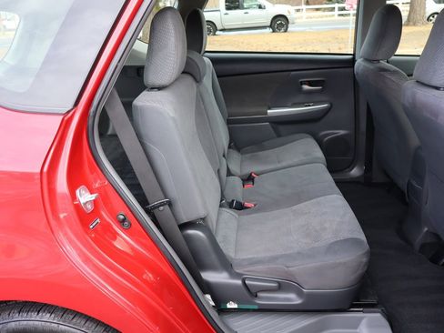 Used 2012 Toyota Prius V Three image 21