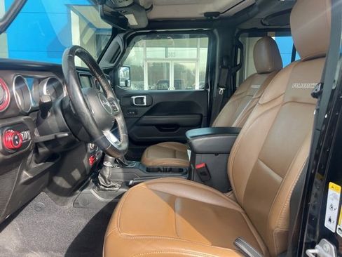Used 2020 Jeep Gladiator Rubicon image 12