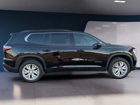 Used 2026 GMC Acadia Elevation w/ Elevation Premium Package FWD image 6