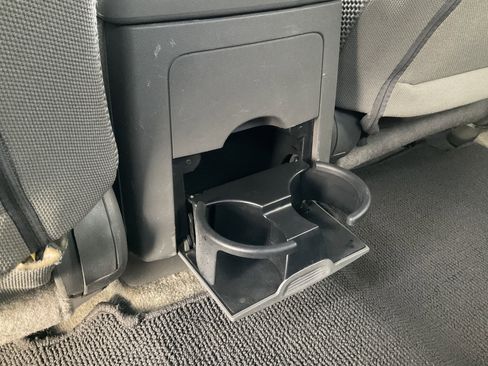 Used 2018 Nissan Frontier PRO-4X image 37