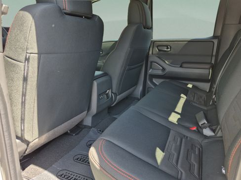 New 2026 Nissan Frontier Pro-X w/ Pro-X Convenience Package RWD image 16