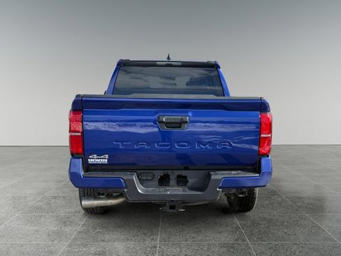 Certified 2025 Toyota Tacoma SR5 image 4