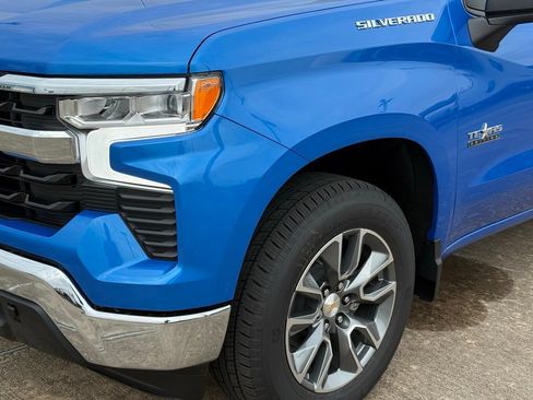 New 2026 Chevrolet Silverado 1500 LT image 2