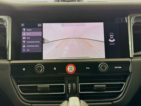 New 2026 Porsche Macan AWD/4WD image 19