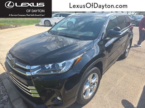 Used 2019 Toyota Highlander Limited image 1