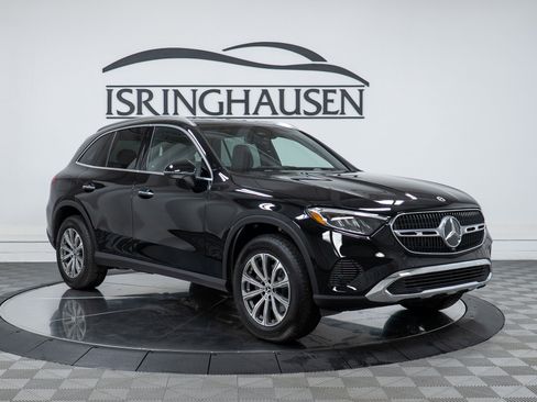 New 2026 Mercedes-Benz GLC 300 4MATIC image 3