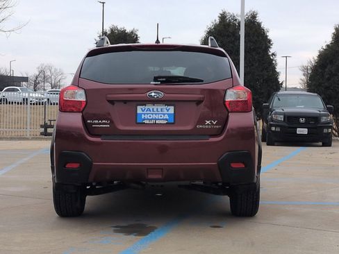 Used 2015 Subaru Crosstrek 2.0i Premium w/ Moonroof Package image 7