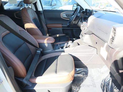 New 2025 Ford Bronco Sport Outer Banks w/ Outer Banks Tech Package+ image 18