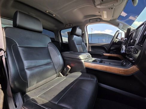 Used 2015 Chevrolet Silverado 3500 LTZ w/ Duramax Plus Package image 28