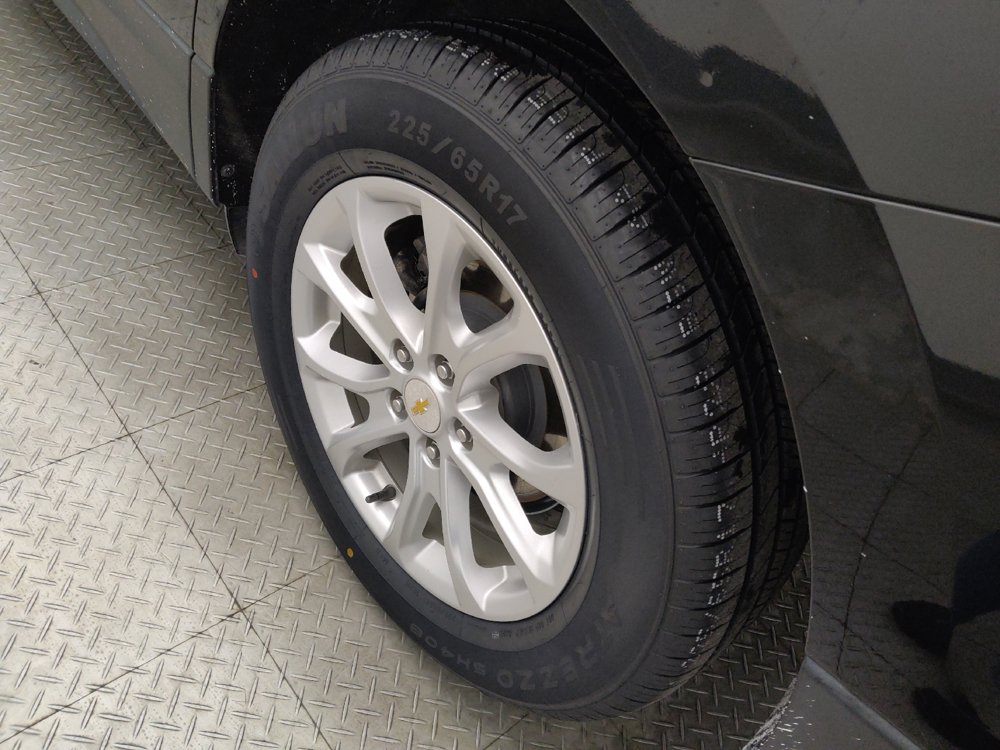 Used 2021 Chevrolet Equinox LS FWD image 31