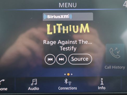 Used 2023 Nissan Altima 2.5 SV image 18