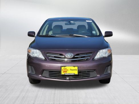 Used 2013 Toyota Corolla LE Special Edition FWD image 2