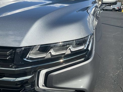 Used 2021 Chevrolet Tahoe RST w/ Luxury Package RWD image 9