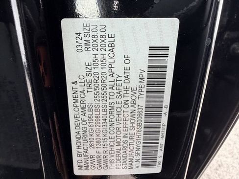 Used 2025 Honda Pilot Touring image 34
