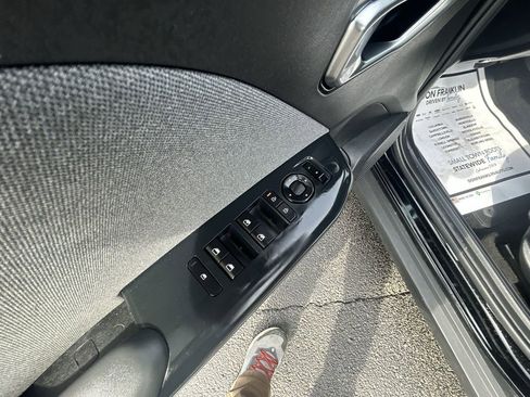 Used 2025 Kia K4 EX image 19