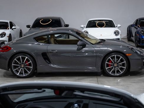 Used 2014 Porsche Cayman S RWD image 7
