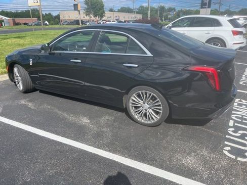 Used 2020 Cadillac CT4 Premium Luxury RWD image 4