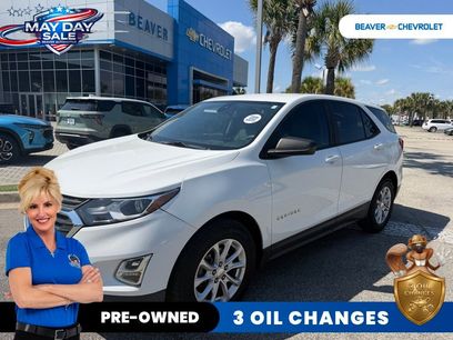 Used 2020 Chevrolet Equinox LS w/ LS Convenience Package