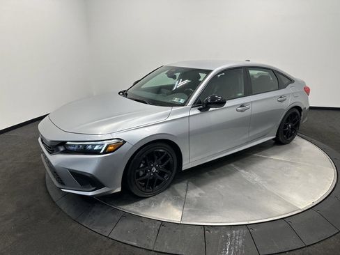 Certified 2024 Honda Civic Sport image 3