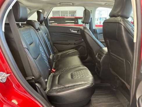 Used 2024 Ford Edge Titanium w/ Equipment Group 301A AWD/4WD image 13