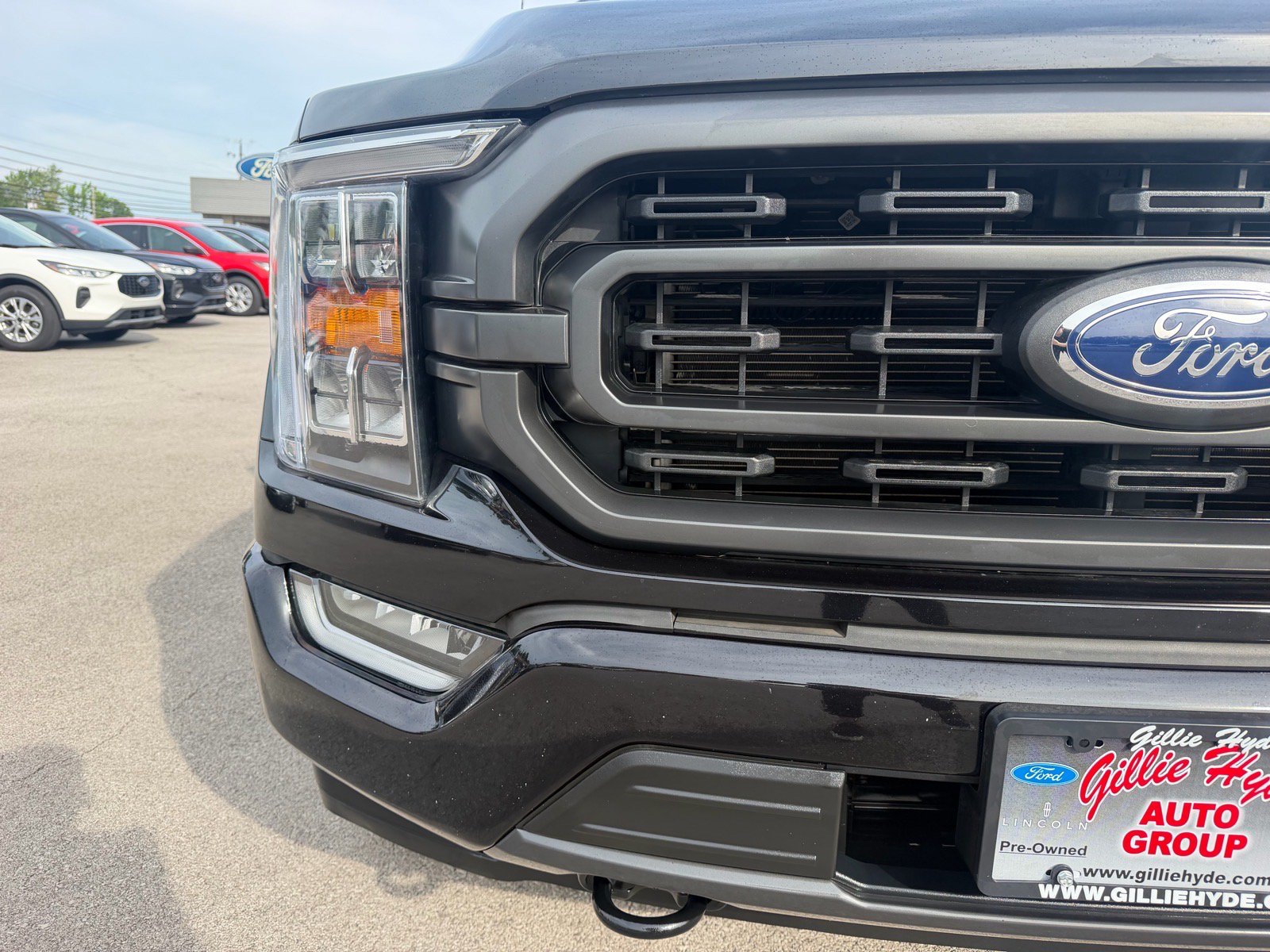 Used 2022 Ford F150 XLT w/ Equipment Group 302A High AWD/4WD image 7