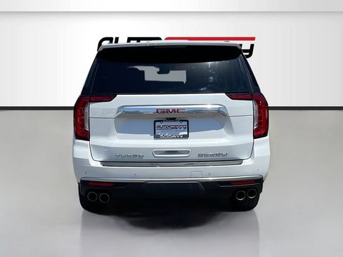 Used 2023 GMC Yukon Denali w/ Advanced Technology Package AWD/4WD image 6