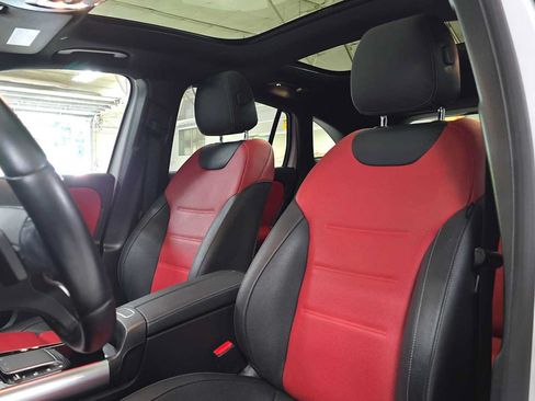 Used 2023 Mercedes-Benz GLA 250 4MATIC image 21