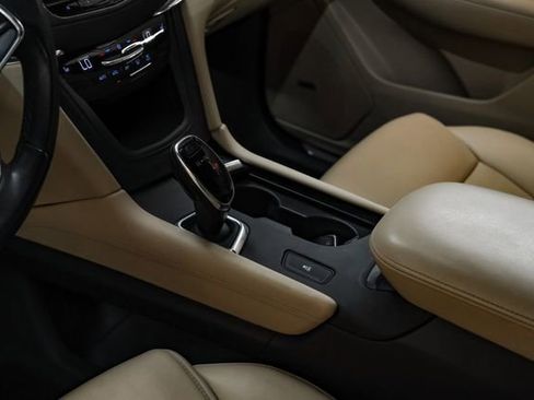 Used 2019 Cadillac XT5 Luxury FWD image 24