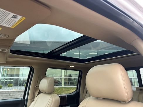 Used 2015 Ford F150 Lariat w/ Equipment Group 502A Luxury image 21