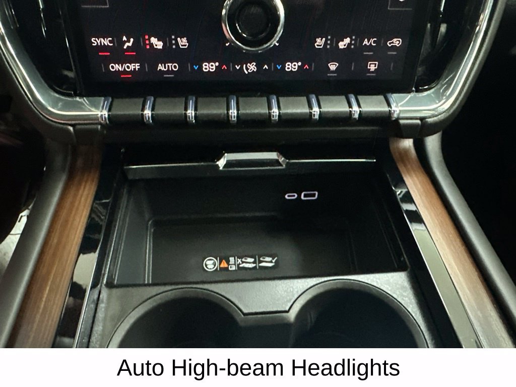 Used 2025 GMC Yukon XL Denali AWD/4WD image 48