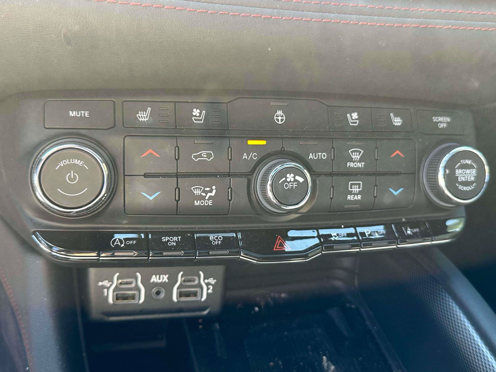 Used 2023 Dodge Durango GT AWD/4WD image 24