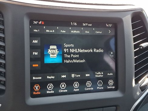 Certified 2022 Jeep Cherokee Latitude Lux w/ Mopar Interior Package image 43