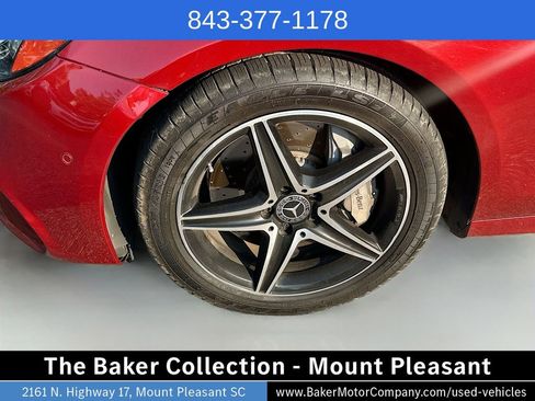 Used 2018 Mercedes-Benz E 300 4MATIC image 32