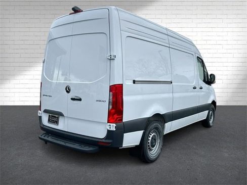 New 2025 Mercedes-Benz Sprinter 2500 image 9