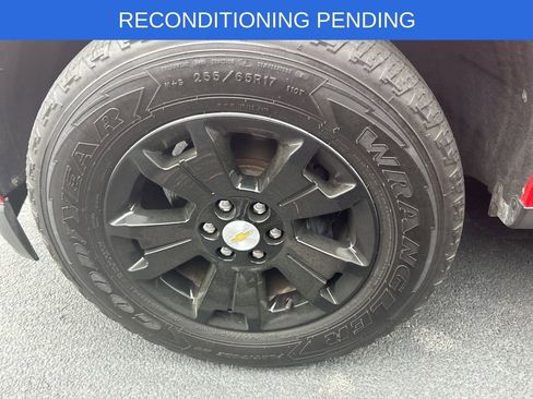 Used 2019 Chevrolet Colorado LT w/ LT Convenience Package image 7