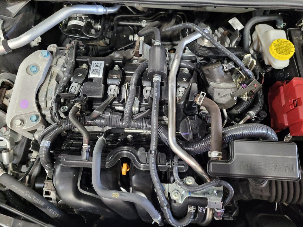 Used 2025 Nissan Sentra SR FWD image 30