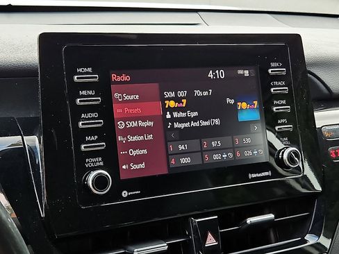 Used 2023 Toyota Camry SE image 16