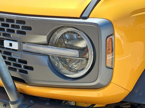 Used 2022 Ford Bronco Badlands AWD/4WD image 3