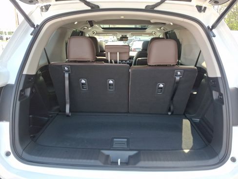 Certified 2024 Honda Pilot Elite image 21