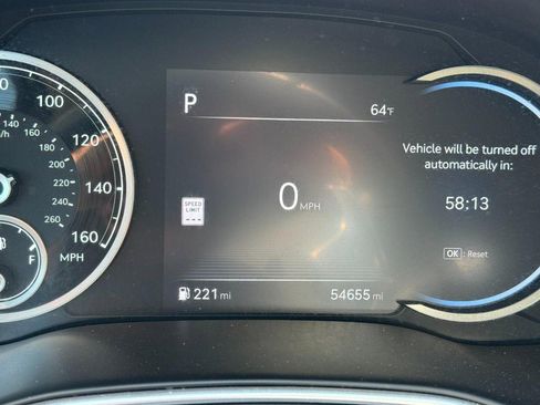 Used 2024 Genesis GV80 2.5T AWD/4WD image 19