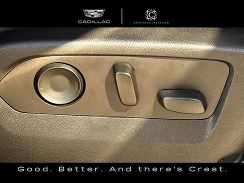 Used 2022 Chevrolet Suburban RST w/ Luxury Package image 25