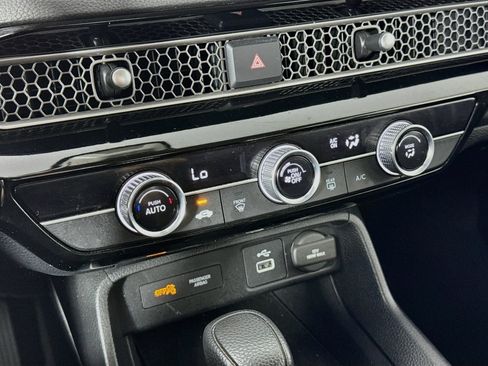 Certified 2024 Honda Civic LX image 15
