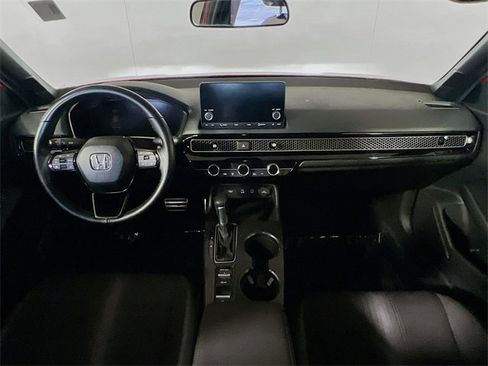 Used 2025 Honda Civic Sport image 27