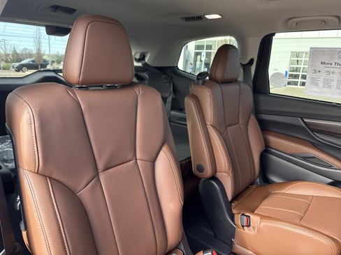 New 2026 Subaru Ascent Touring AWD/4WD image 9
