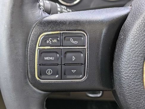 Used 2013 Jeep Wrangler Unlimited Sahara w/ Connectivity Group AWD/4WD image 24