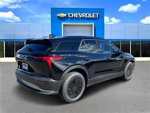 New 2026 Chevrolet Blazer EV LT image 3