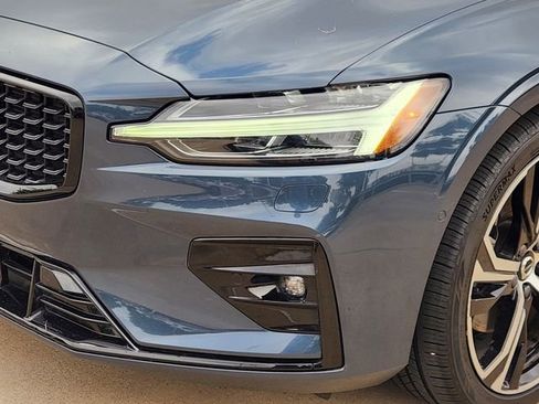 Used 2024 Volvo S60 B5 Plus FWD image 6
