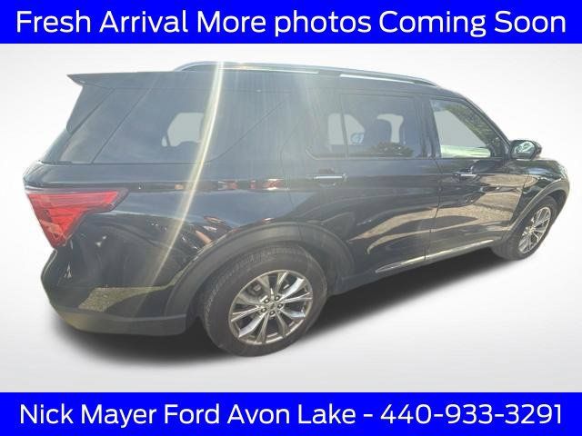 Used 2021 Ford Explorer Limited w/ Equipment Group 301A AWD/4WD image 10